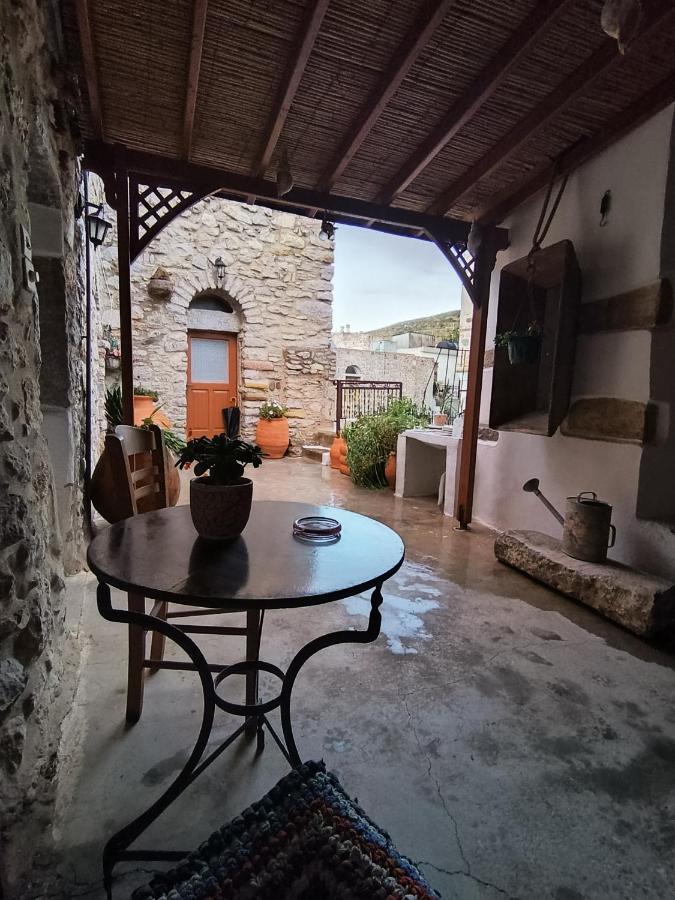 Μεστα - Πλατεια Villa Mesta Exterior photo